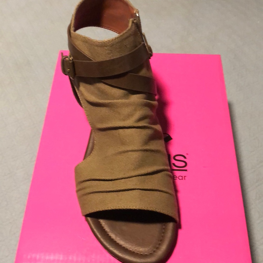 Corkys sandals NWT - Picture 1 of 5